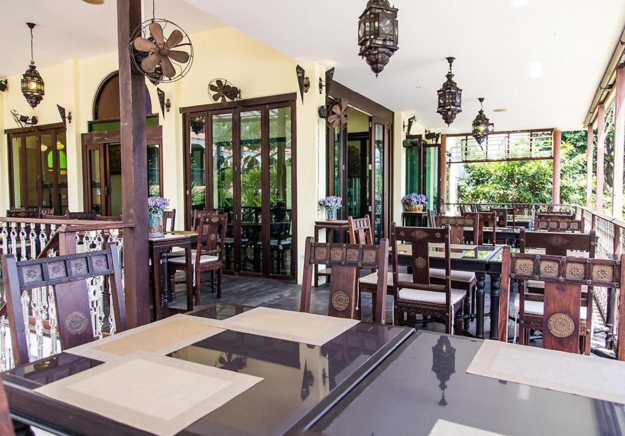 Sheik Istana Hotel Chiangmal Chiang Mai Exterior foto
